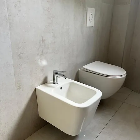 D E E P House 8 Pensionat *